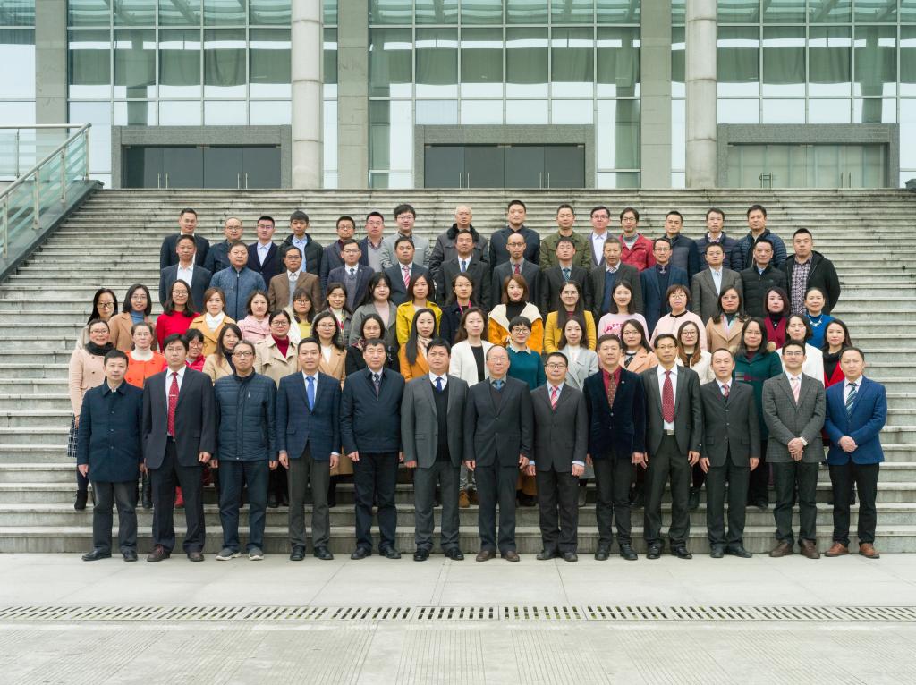 高级职称58人